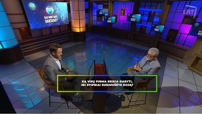 Viktorina „Kas nori tapti daktaru?“. Ką visų pirma reikia daryti, jei stipriai susimušėte koją?