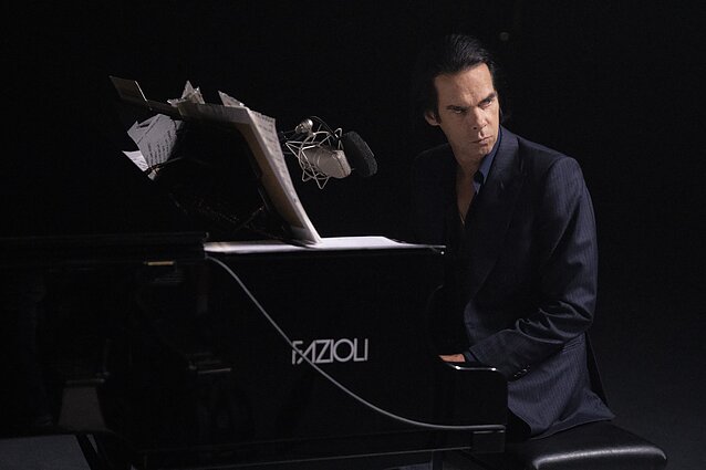 Nickas Cave'as