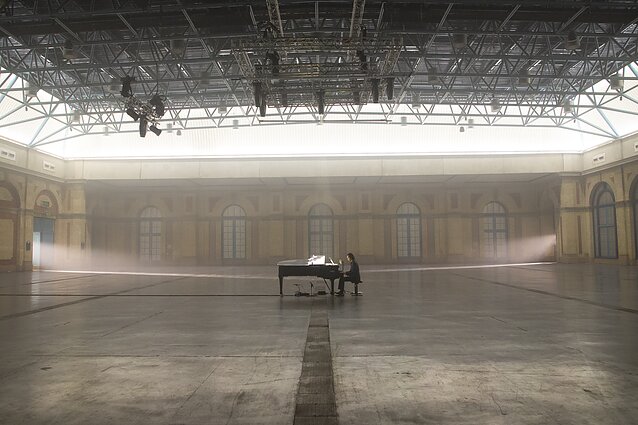 Nickas Cave'as Nickas Cave'as