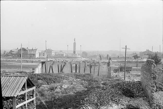 Pergalės aikštė Šiauliuose. Stasio Ivanausko nuotrauka, 1947 m. 