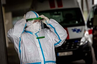 VUL Santaros klinikos; gydytojai; ligoninė