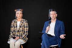 Kandidatų į Seimą debatai; Ieva Pakarklytė, Simonas Kairys