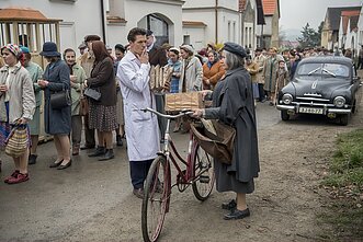 Kadras iš filmo „Šarlatanas“ Kadras iš filmo „Šarlatanas“