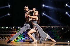 Kristina Radžiukynaitė ir Justas Girdvainis Kristina Radžiukynaitė ir Justas Girdvainis