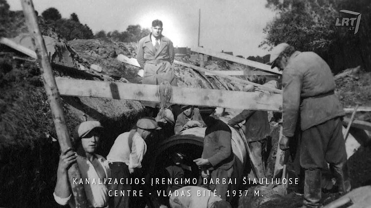 Stop juosta. Maršrutas nr. 128 – Šiauliai I d. Europinis miestas studento vizijose, mirties bausmė ir pirmasis politinis komiksas