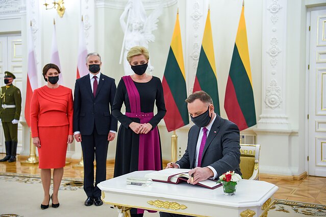 Polish President Andrzej Duda in Vilnius, November 17, 2020.