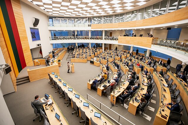 Žinios. Seimo valdyba su ekspertais tarsis, kaip spręsti Seimo narių darbo klausimus per pandemiją