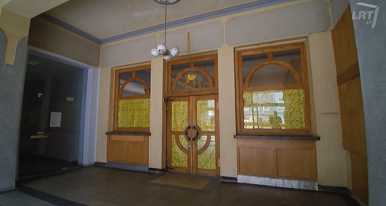 Kuo Šiaulių Centrinis paštas panašus į esantį Kaune?