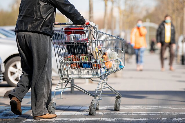 Labas rytas, Lietuva I d. Nuo rugsėjo 13-osios gali sutrikti prekybos grandinė – užsakymų tiekėjams sparčiai mažėja