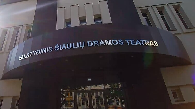 Šiaulių dramos teatro pastatas turi dvynį Kaune: kokia istorija juos sieja?