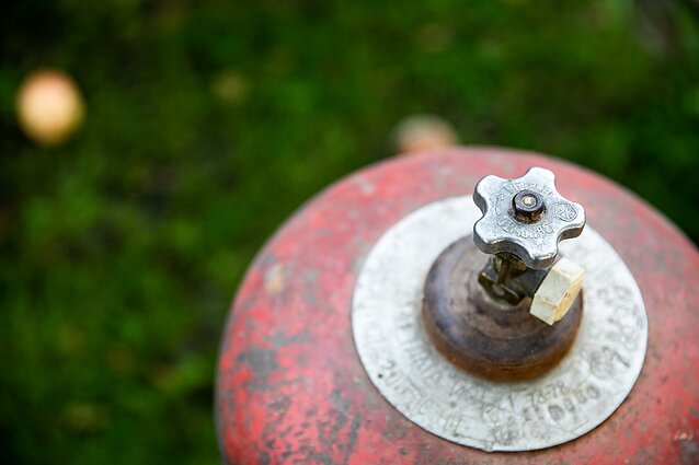 Įsigalios nauji elektros ir dujų kainų tarifai: šildymas dujomis nebebus pigiausias