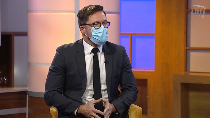 Stašaitis: nors COVID-19 labiau būdingi kvėpavimo takų pažeidimai, bet gali sukelti ir neruologinių pakitimų