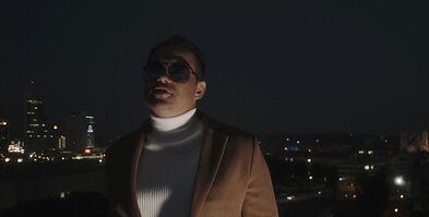 Kadras iš Aleknos ir Soliario vaizdo klipo