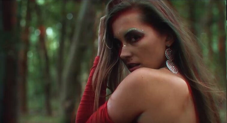 KLIPVID 2020. Violeta Skya – „Poisonous”