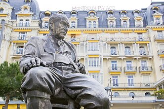 Vladimiro Nabokovo skulptūra Montrė, Šveicarijoje Vladimiro Nabokovo skulptūra Montrė, Šveicarijoje
