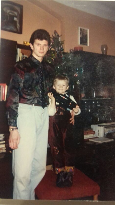 Narimantas Markevičius su sūnumi 1991 m. Narimantas Markevičius su sūnumi 1991 m.
