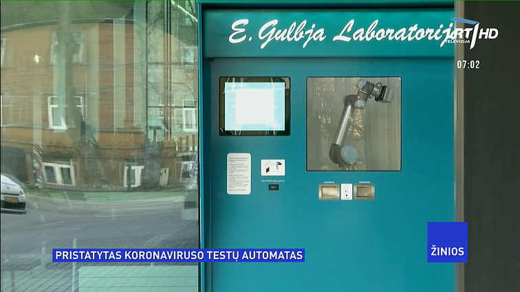 Žinios. Latvijoje pristatytas unikalus automatas, kuriame galima įsigyti koronaviruso testų