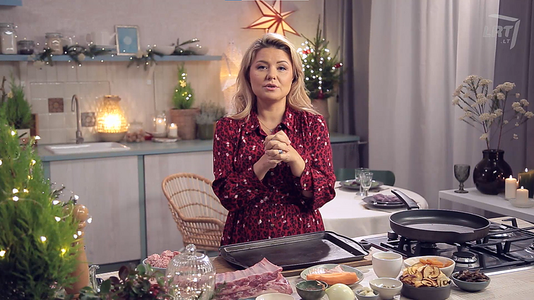 Beatos virtuvė. Pasiruošimas žiemos šventėms: burnoje tirpstantys desertai ir visą šeimą pamaitinsiantis mėsos kelmas