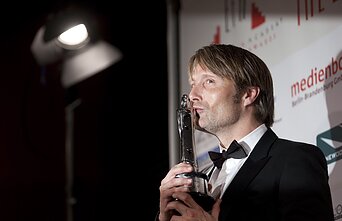 Madsas Mikkelsenas (2011)