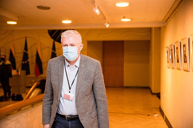 Anušauskas: ryšiais su teroristinėmis organizacijomis įtariami migrantai yra izoliuoti