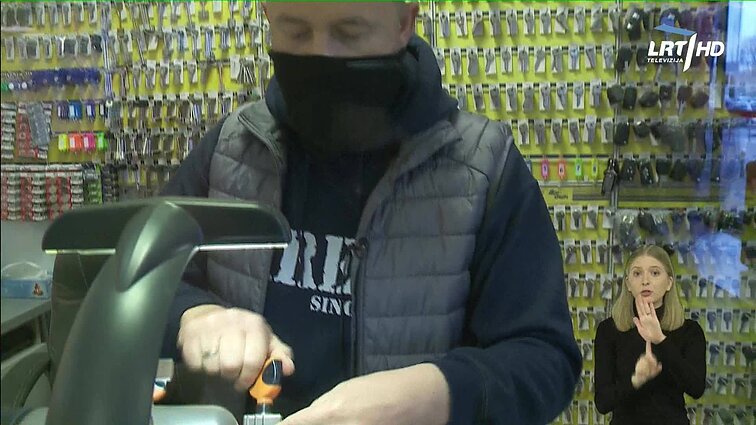 Žinios. Sportas. Orai (su vertimu į gestų k.)