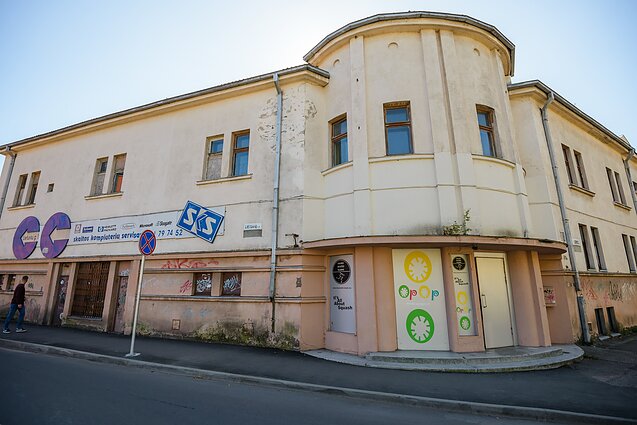 A former cinema, Aušra