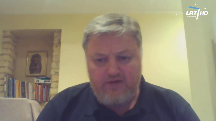 Tėčio dėl koronaviruso netekęs Romas: žiūrėdami į mirčių statistiką pabandykite joje pamatyti žmones