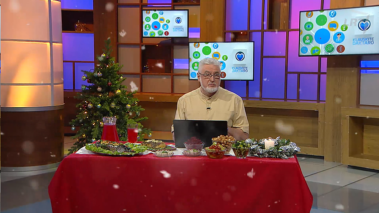 Klauskite daktaro. Unikausko nuotolinis pokalbis su anūkais, NVSC patarimai ir (ne)tikra pica