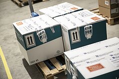 Lietuvą pasiekė pirmosios COVID-19 vakcinos dozės