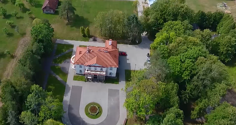 A. Smetonos vasaros rezidencija – atsakas į Lenkijos pretenzijas dėl Vilniaus karšto