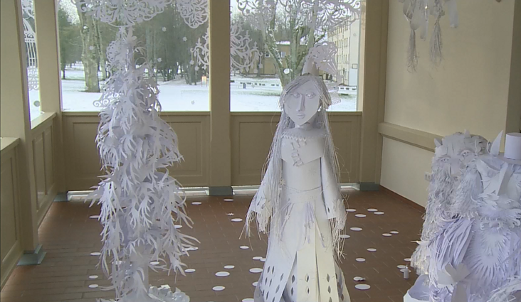 Žiemos pasaka Kretingos muziejuje – čia pristatomi Nėries „Senelės pasakos“ personažai