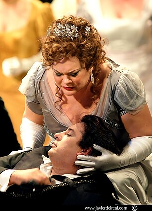 Violeta Urmana-Amelija Madrido karališkosios operos „Kaukių baliuje“