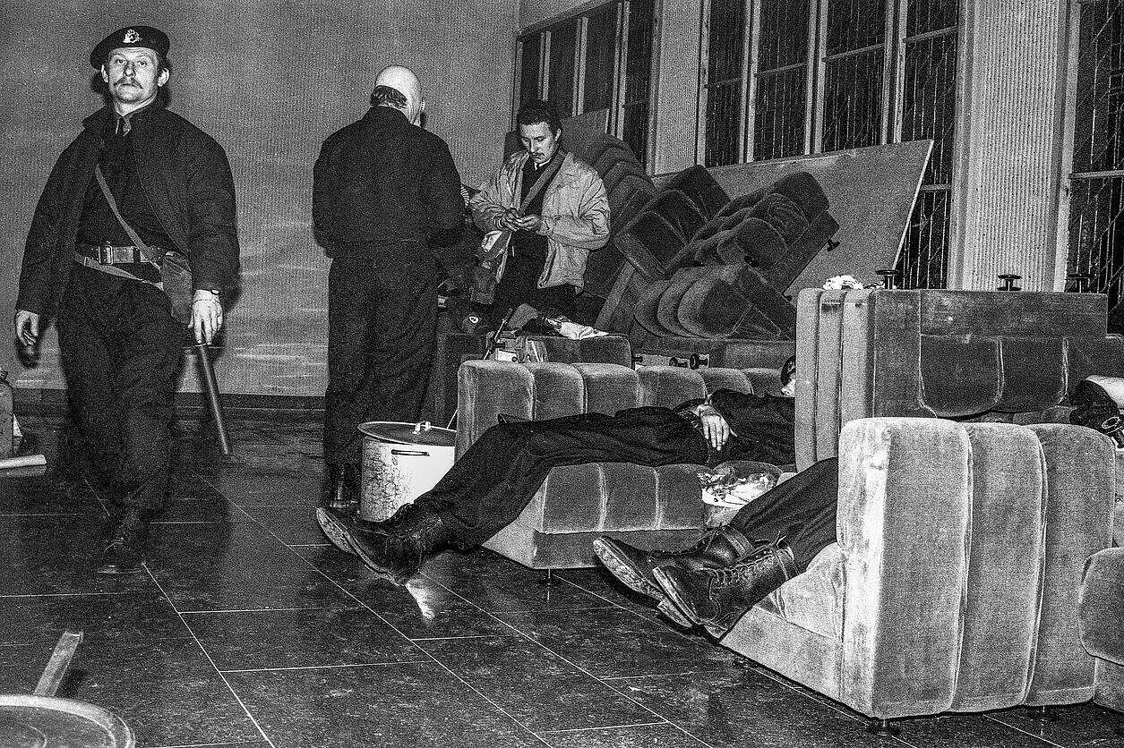 P. Lileikio nuotr., LRT Aktualijų studija. Aukščiausiosios Tarybos gynėjų prisiminimai