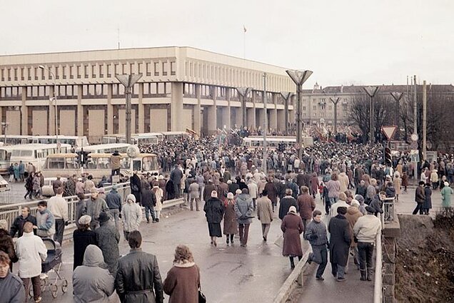 Gimtoji žemė. Laisvė nedovanojama – ją reikėjo iškovoti