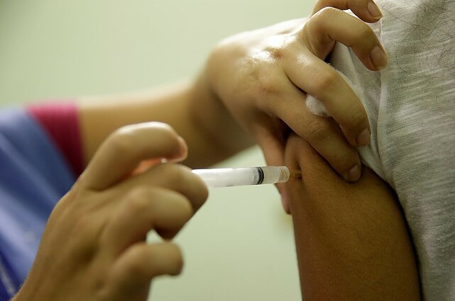 Žinios. Pasaulyje mažėjant skiepų apimtims, ekspertai perspėja: gali grįžti ne tik tymai, bet ir kitos ligos