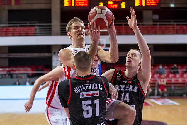 Bužinskas apie krizę išgyvenantį „Rytą“: jau neužtenka kosmetinių permainų