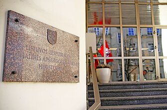 Socialinės apsaugos ir darbo ministerija Socialinės apsaugos ir darbo ministerija
