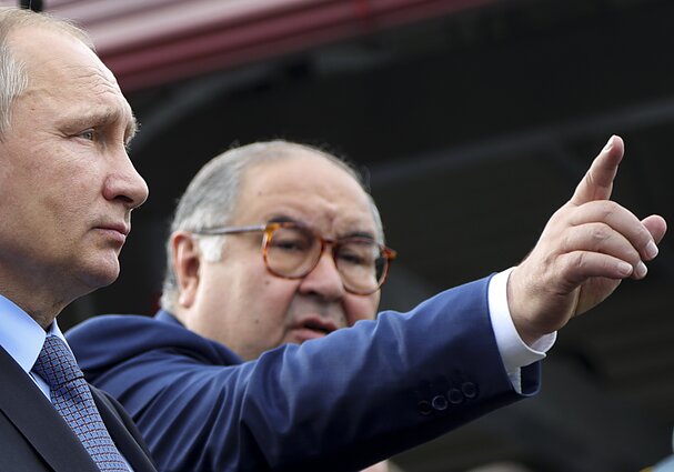 Ališeras Usmanovas ir Vladimiras Putinas