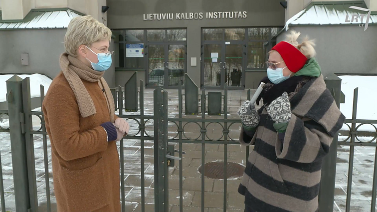 Dviračio žinios. Kalbininkė apie pandeminius naujadarus: „antivakserius“ vadinkime „skieptikais“