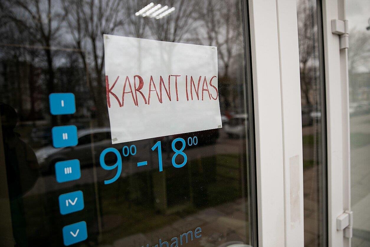 Tuzinas. Sociologas Ignas Zokas: „Žmonijos atmintis trumpa, tad pokarantininė saulė ištirpdys visas pandemijos nuoskaudas“