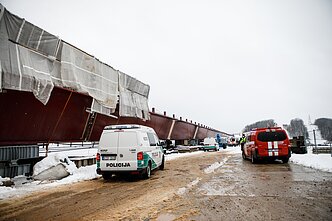 Nukrito statomo tilto konstrukcija Kaune