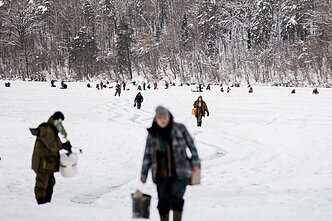 Žvejai, žiema, ledas, sniegas