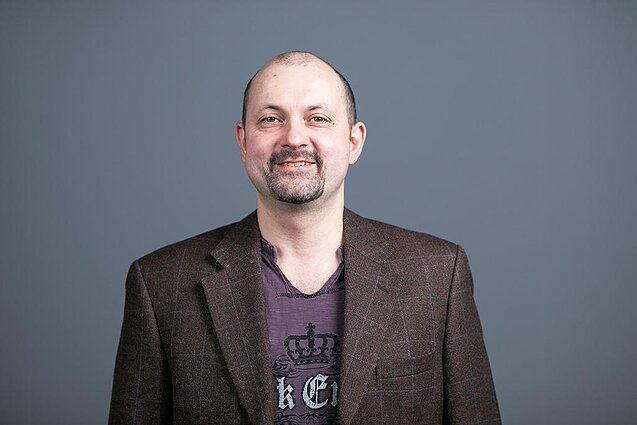 Daiktiniai įrodymai. Imperijos pelėsis: apie rūmus ir revoliucijas su žurnalistu Jevgenijumi Titovu