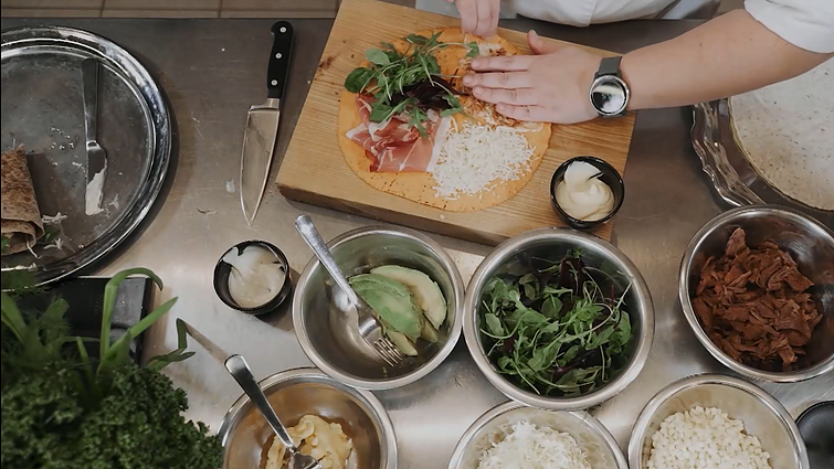 Atlikite šaldytuvo reviziją: Lauros Brekke keturių dalių tortilijos iš likučių