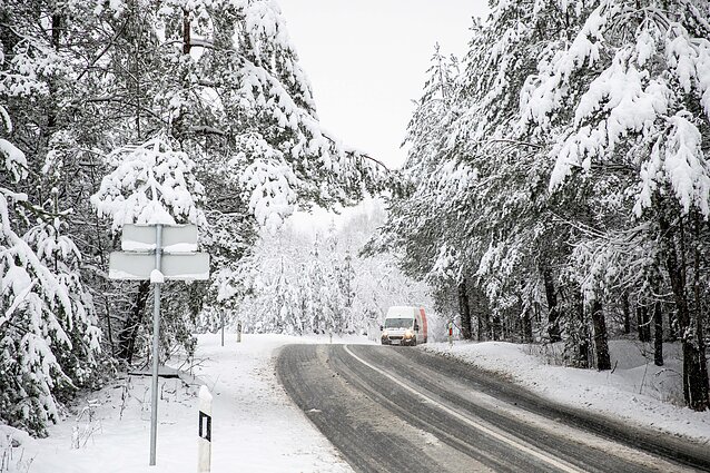 Žinios. Lietuvai užsimojus kelių mokestį rinkti išmaniąja programėle – verslo susirūpinimas