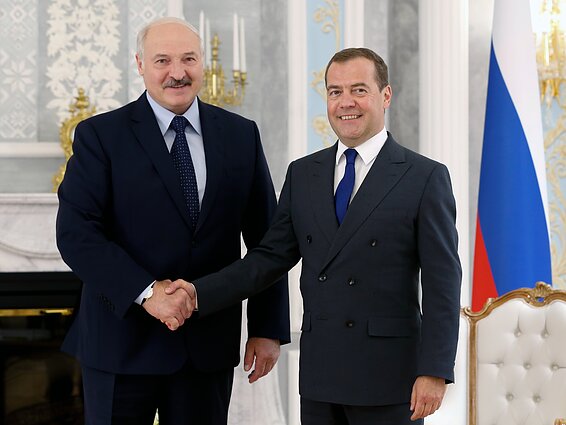 Dmitrijus Medvedevas ir Aliaksandras Lukašenka