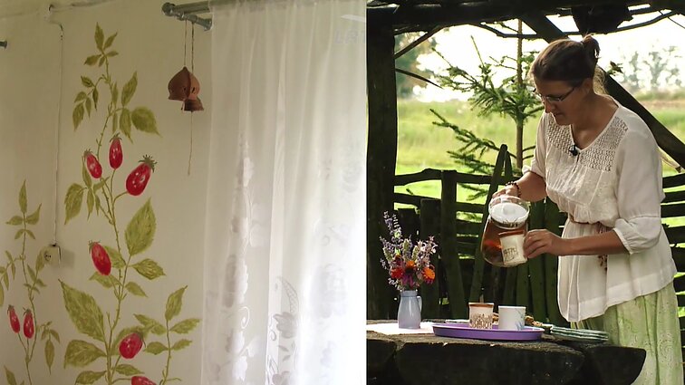 Iš Italijos į gimtinę grįžusi žolininkė savo rankomis atkūrė šimtametį namą: pirmus metus neturėjom nei tualeto, nei vonios