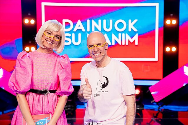 Dainuok su manim