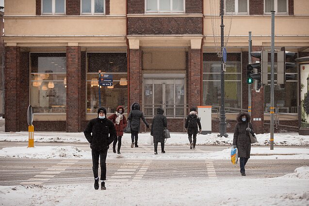 Žinios. Per pastarąją parą – 510 naujų koronaviruso atvejų, dar 17 asmenų mirė