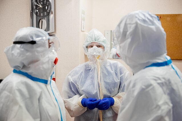 Žinios. Sveikatos ekspertų taryba pateiks naujausius duomenis apie koronaviruso pandemijos eigą